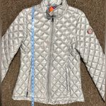 Madden Girl  Silver Metallic Quilted Puffer Coat Size M Photo 4
