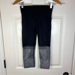 Lululemon Womens Seamlessly Street Crop Hombre Black Grey Size Small Active Yoga Photo 3