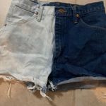 Wrangler Split Dye  Shorts Photo 2