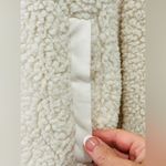 Abercrombie & Fitch  White Sherpa Sweatshirt Quarter Zip Fleece Medium Cozy Chic Photo 4