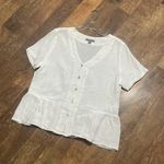 Peace & Pearls  white Vneck Muslim top Photo 1