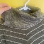 Alya Olive green Patterned Women's Sweater Photo 1