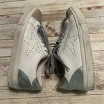 Steve Madden  Lace Sneakers Women's Size 6.5 White Silver Sparkle Laces Beige Photo 7