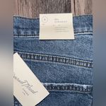 Universal Threads Universal Thread Women's Straight Leg Jeans in Blue Photo 8