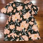 Roz & Ali army green and coral floral top size medium Photo 1