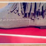 LC Lauren Conrad LAUREN Conrad Fringe Fashion Gray Boots Photo 3