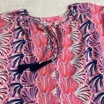 Simply Southern Tiered Blouse Women's Size Large All Over Shell Print Tropical Photo 4