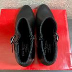 kim rogers  Onyla Black Ankle Boots NWT Photo 3