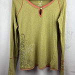 Mountain Hardwear Women’s Mountain Hard Wear Large Green Long Sleeve with Orange Stitching & a Dar Photo 0