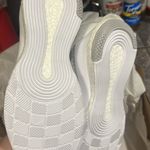 Adidas Sneakers Photo 2