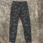 Yogalicious  7/8 Leggings with Side Pockets in Camo, Size S​​​​​​​​​​ Photo 1