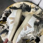 VEJA  V10 White Rose Gold Sneaker Photo 6