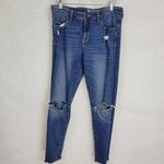 Gap  Womens Jeans Size 6 Blue Distressed Coupe Girlfriend Y2K Knee Ripped Skinny Photo 7