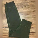Lululemon Align Jogger Crop *23" Army Green size 2 Photo 0