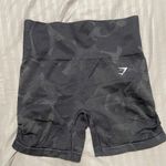 Gymshark Camo Adapt Shorts Photo 0