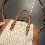 Michael Kors Purse Photo 0