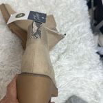 Universal Threads NWT Women's Taci Ankle Boots - Universal Thread Light Taupe Size 11 Photo 1