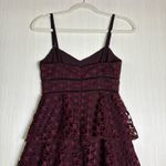Club Monaco  Women's Dress Sz 00 Burgundy Black Trim Lace Tiered Midi Photo 8