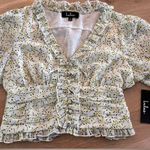 Lulus Lulu’s Nola White Floral Print Button Front Ruffled Crop Top size small NWT Photo 4