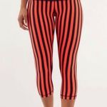 Lululemon Micro Macro Wunder Under Crop Size 4 Photo 0