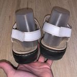 Clarks Collection by Lisa Janna ultimate comfort white sandals Photo 7