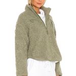 Tularosa  Sherpa Fleece Jacket green size XS NWOT Photo 2