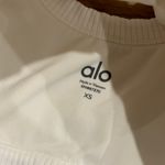 Alo Yoga Leggings And Sports Bra Photo 3