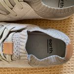 Earth Brand Earth Desire Flow Winter Tennis Shoe Photo 3