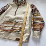 Ariat woman’s size M Chimayo Print hoodie Photo 5