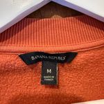 Banana Republic orange seam front crewneck sweatshirt size M Photo 2