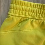 Lululemon Loungeful High-Rise Short 4” - Electric Lemon Sz 6 Excellent condition Photo 6