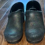 Dansko Holographic Clog Mules Women’s Size 39 Nursing Rainbow Sparkles Tech Photo 2