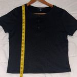 Black short sleeve thermal crop top Size M Photo 3