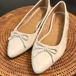 Kelly & Katie  Cream Bow Flats Photo 0
