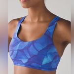 Lululemon Free to be Tranquil Bra Midnight Tulle Multi Women’s Sports Bra Size 6 Photo 0