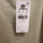 EXPRESS Top Photo 1