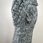 Urban Outfitters  Chunky Knit Turtlneck Slightly Cropped Sweater Photo 4