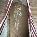 Toms NWOT  Red White Striped Slip On Flat Shoes, Size 7.5 Photo 10