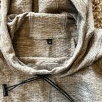 Balance Athletica  hoodie Photo 1