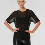 Noli NWT  Mesh Flow Tee | Size: Large Photo 0