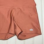 Alo Yoga Airlift Shorts Rare Women's Copper/Rust/Shine Stretchy bottoms XS Photo 3