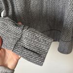 Lululemon 10 Rush Hour Gray and Black Herringbone Long Sleeve Top Photo 5