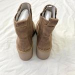 DV Dolce Vita Tan Chunky Platform Lug Sole Ankle Boots Model Tiffany NEW US 6 Brown Photo 3