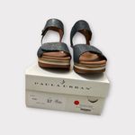 Paula Urban 2 Photo 6