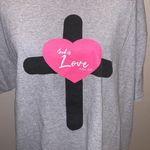 God is love John 4:8 Jesus cross tee shirt Pink Size XL Photo 1