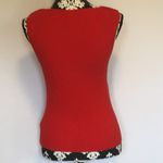 Peter Nygard Beaded eyelet crochet flower lace tank top slight scoop neck Photo 3