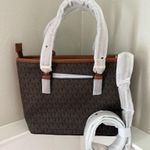Michael Kors New with Tag Signature Pattern Jet Set Crossbody Photo 1