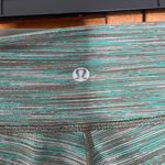 Lululemon Wunder Under Cropped Athletic Yoga Leggings Sz 4 Photo 4