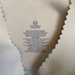 Evelyn & Bobbie Evelyn Bra Comfort Seamless V Neck Wireless Nude Size Large Tan Photo 7