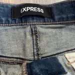 EXPRESS  Floral Embroidered Denim Mini Skirt Size 2 Photo 4